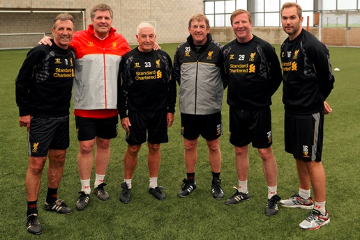 C罗成为格斗推广公司股东，并表示与后者具有相同的价值观（C罗入股格斗赛事推广公司，称双方价值观契合）