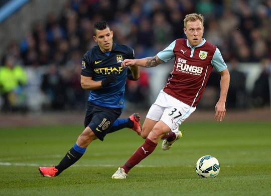 真是苦命鸳鸯...曼联0-1埃弗顿Man Utd...（红魔再吞苦果：曼联0-1不敌埃弗顿）