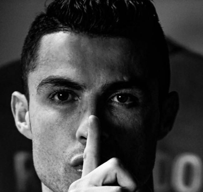 基恩谈阿诺德被嘘：红军球迷极力嘘一个本地孩子，还觉得很有风度（基恩评阿诺德遭嘘：红军球迷狠嘘本土小将却自称有风度）