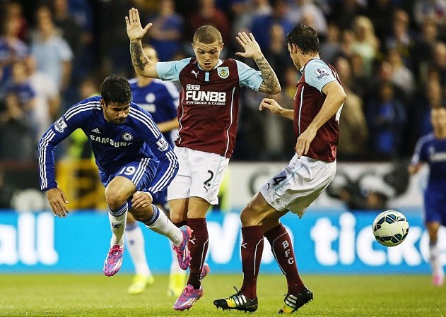 霍姆格伦&杰伦威半场合砍31分，雷霆领先26分（霍姆格伦携杰伦·威廉姆斯半场合砍31分，雷霆领先26分）