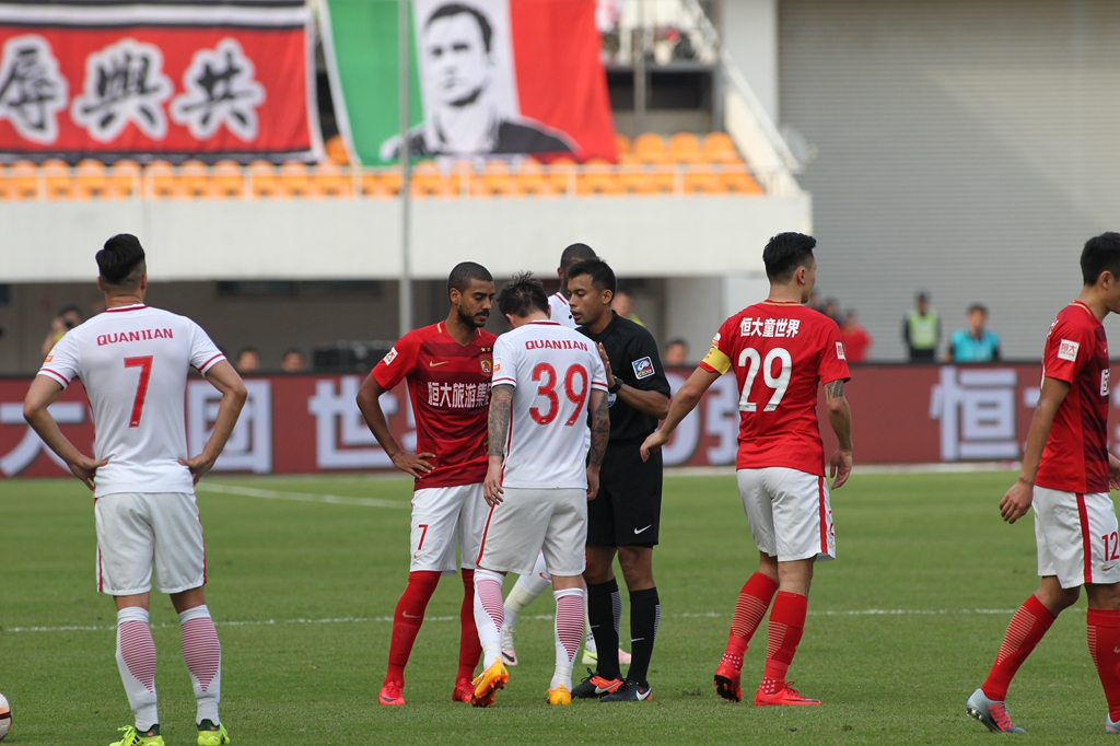 CBA杯：江苏惨负合肥狂风 成历史首支输NBL球队创悲催纪录（CBA杯：江苏爆冷不敌合肥狂风，成史上首支输给NBL球队的CBA队）