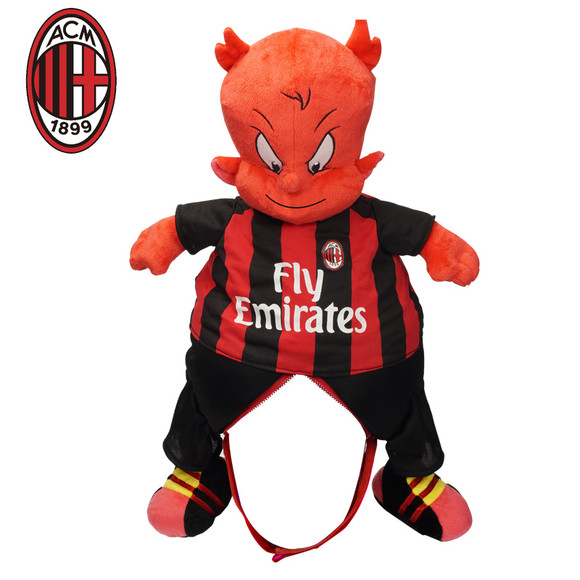 405次，梅西超越普斯卡什成为足坛历史助攻王（梅西助攻达405次，超越普斯卡什加冕足坛历史助攻王）