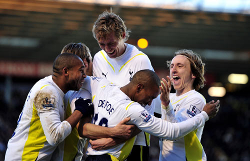 霍芬海姆1-1十人美因茨，比博绝杀被吹，科尔染红，奥尔森乌龙（霍芬海姆1-1十人美因茨：比博读秒绝杀被判无效，科尔染红，奥尔森自摆乌龙）