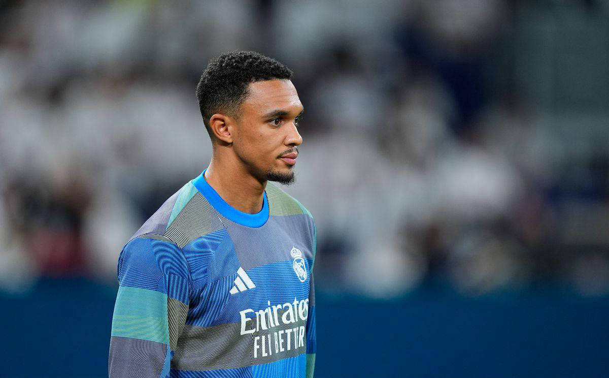 记者报道苏亚雷斯即将续约迈阿密国际一年！继续跟梅西当队友！（苏亚雷斯将与迈阿密国际续约一年，继续与梅西当队友！）