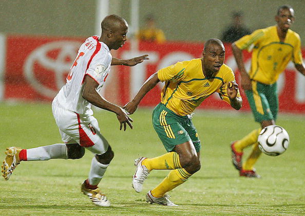 上肢力量对足球的重要性（上肢力量在足球中的关键作用）