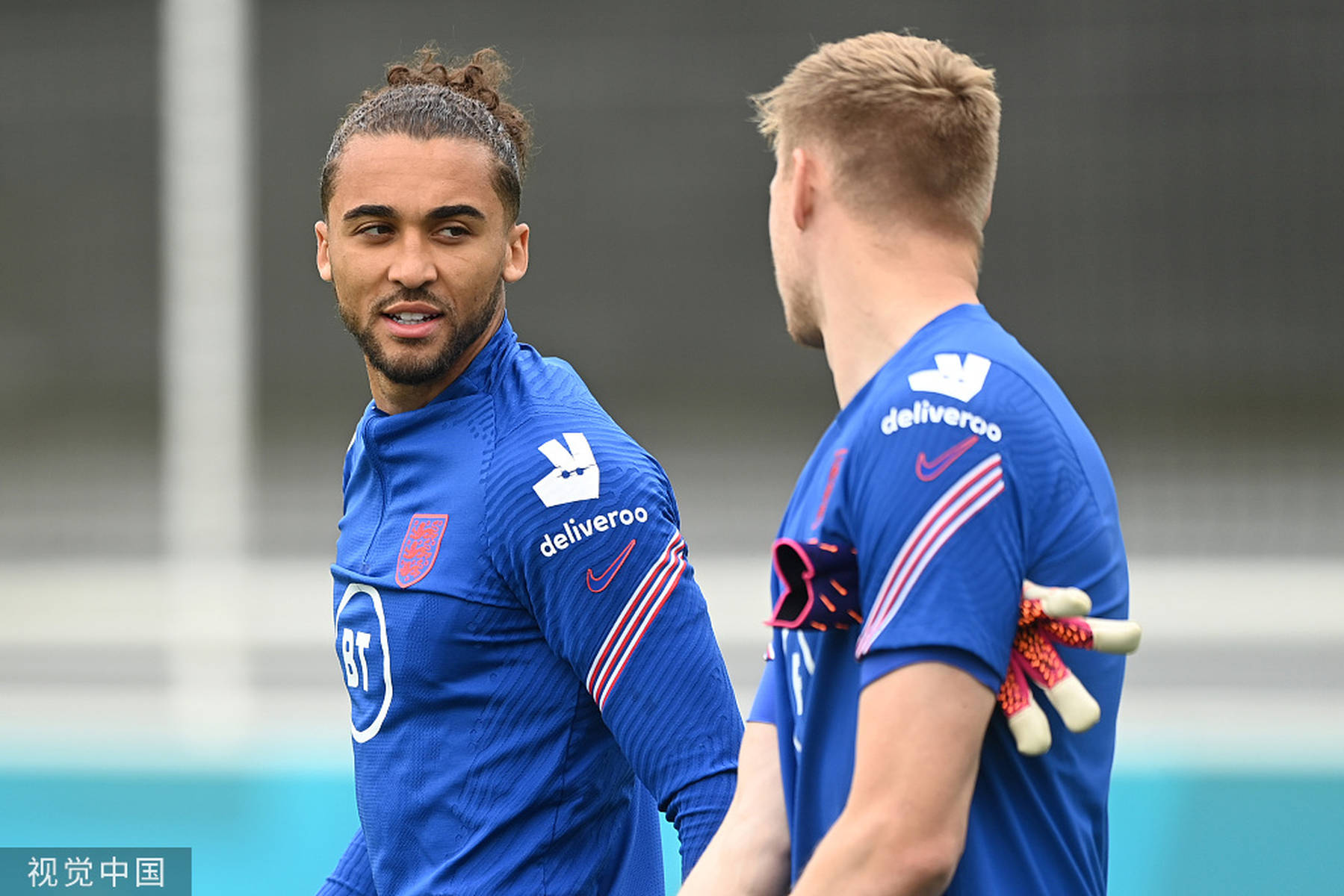 米切尔43分带队豪取第13场胜利，骑士135-119轻取步行者（米切尔砍下43分，骑士135-119击退步行者收获第13胜）